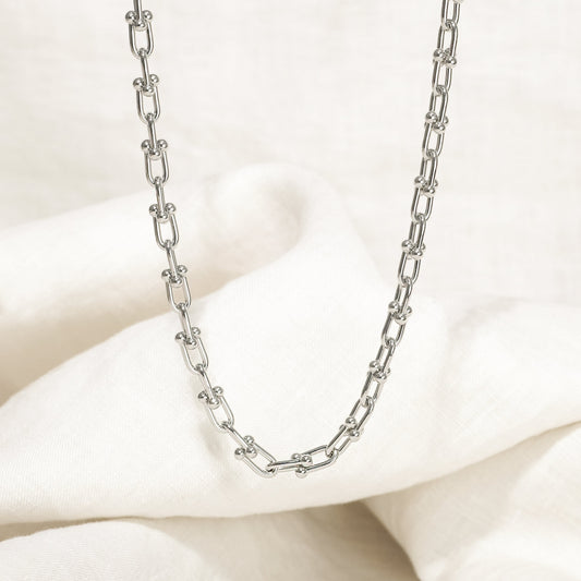 Haru Medium Necklace (Silver Brass)